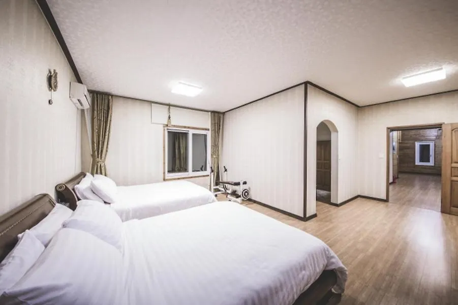 Sunyang Village Pension Jeju Casa vacanze
