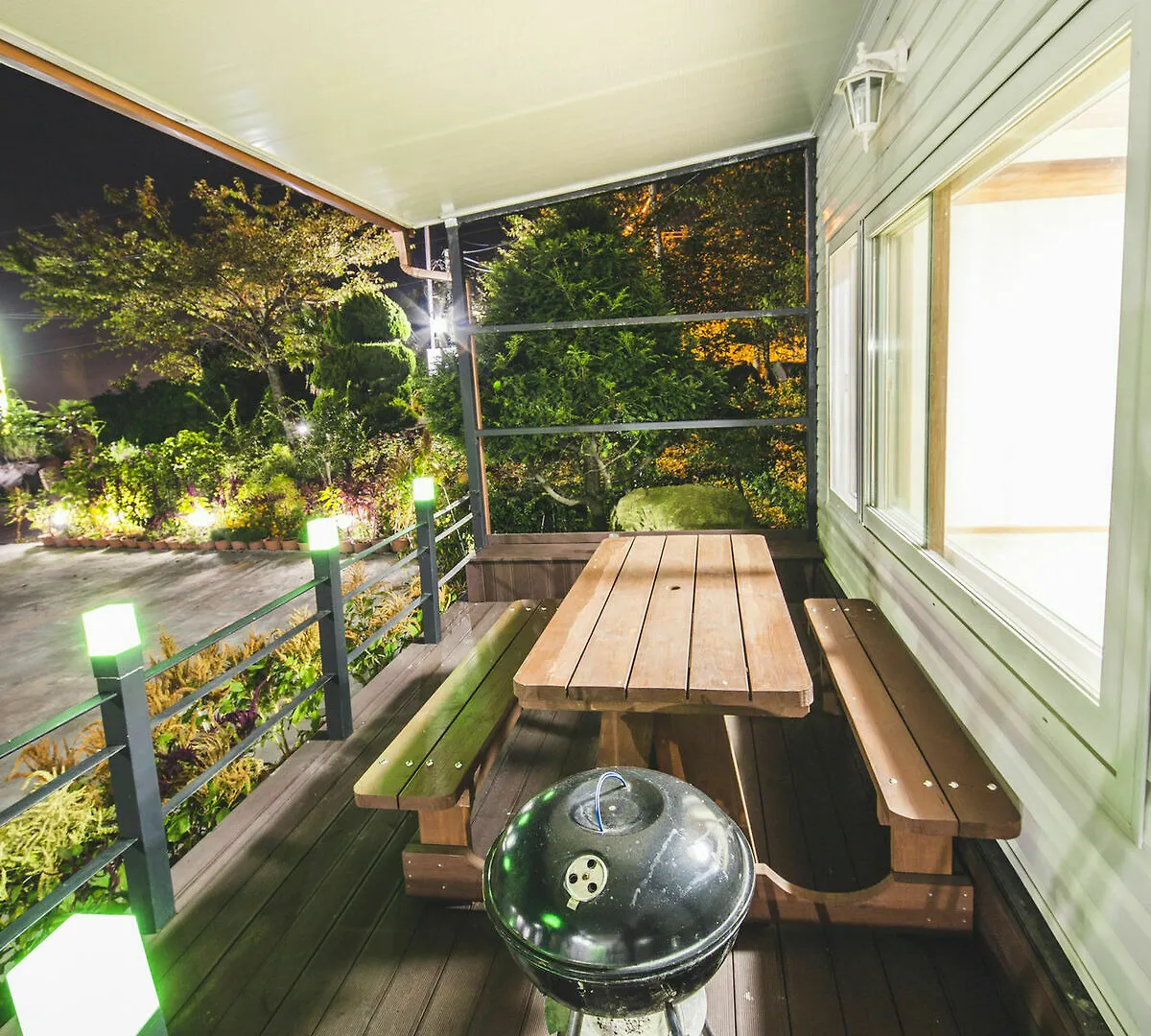 Sunyang Village Pension Jeju 0*,  Corea del Sud